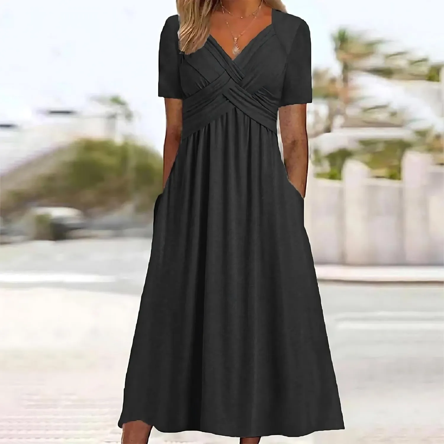 Daria | Sophisticated Midi Dress