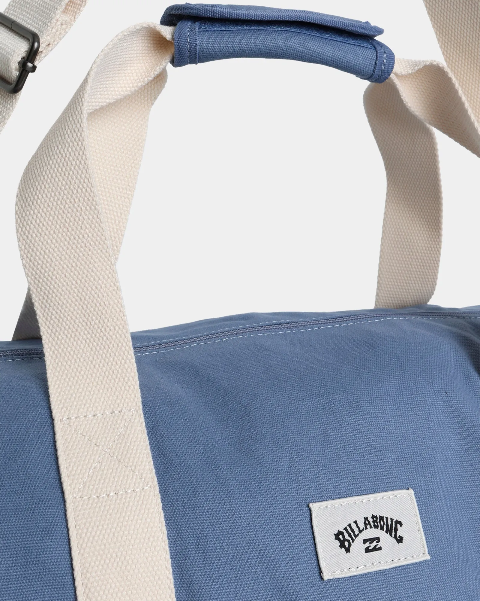 Womens Demand Duffle